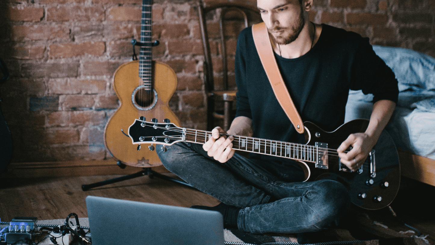 E-Gitarre online lernen: E-Gitarrenkurs der emusika Gitarren Academy